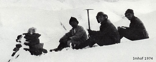 Eduard Imhof (rechts) mit Topografen im chinesischen Schnee, 1930.