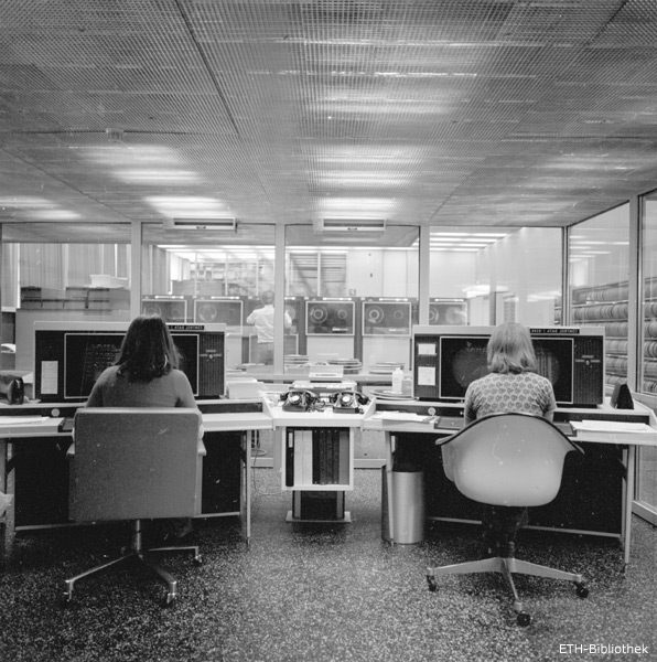 Rechenzentrum RZETH, 1975.
Quelle: Bildarchiv ETH-Bibliothek, Zürich.