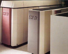 NEC SX-3, der erste Hochleistungsrechner in Manno, 1992. Quelle: CSCS Jahresbericht 1993, 14.