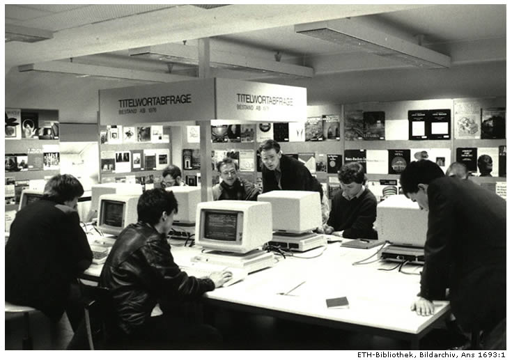 Katalogsaal mit ETHICS-Terminals, um 1989