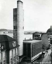 Alte Ansicht des Fernheizkraftwerks der ETH an der Clausiusstrasse.
